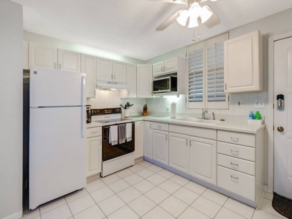 Bonita Springs Condo 1011330
