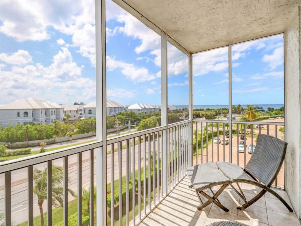 Bonita Springs Condo 1011332