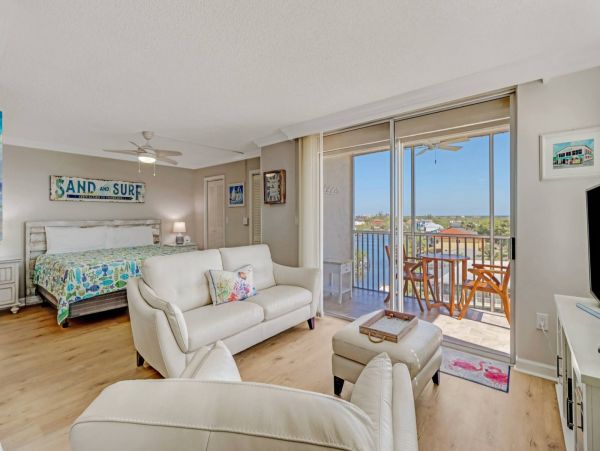 Bonita Springs Condo 1011334
