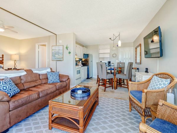 Bonita Springs Condo 1011335