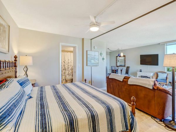Bonita Springs Condo 1011335