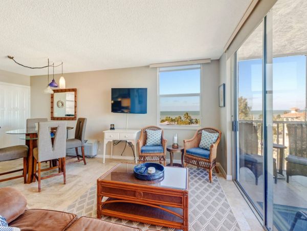 Bonita Springs Condo 1011335