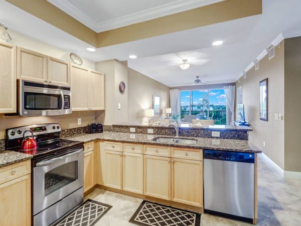 Bonita Springs Condo 1011337
