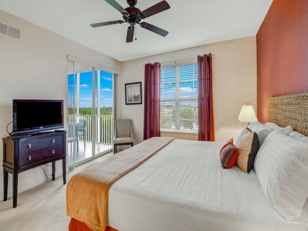 Bonita Springs Condo 1011337