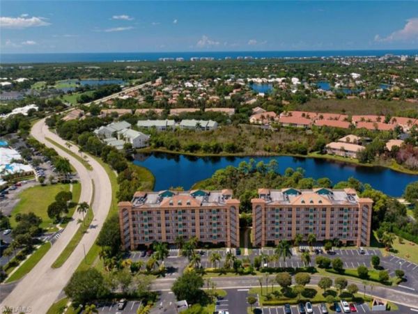 Bonita Springs Condo 1011337