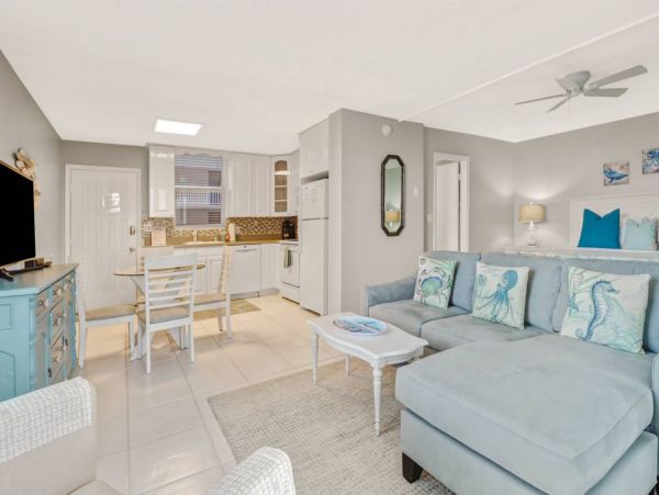 Bonita Springs Condo 1011340