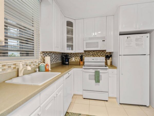 Bonita Springs Condo 1011340