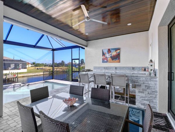 Cape Coral Vacation Home Three Bedroom with Pool