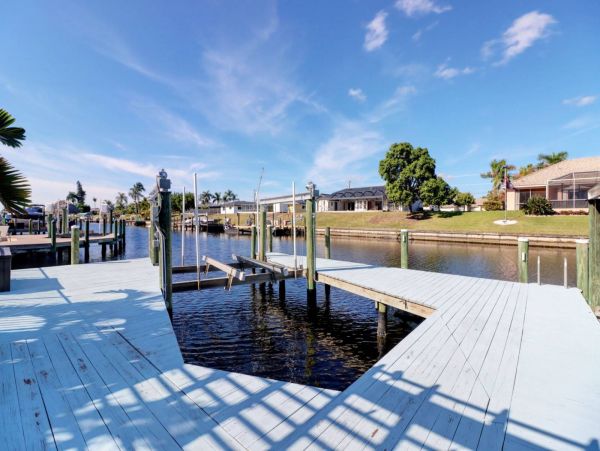 Cape Coral Home 1011343