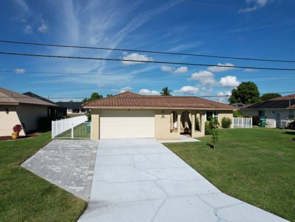 Cape Coral Home 1011343
