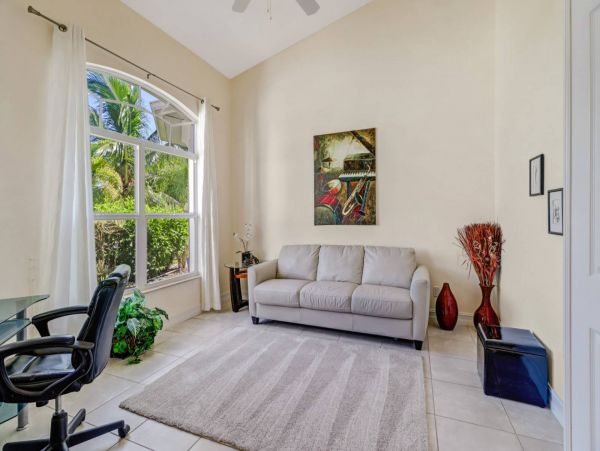 Cape Coral Home 1011349