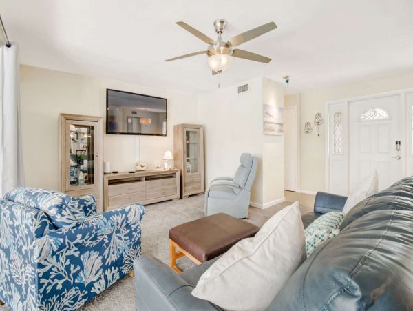 Cape Coral Home 1011351