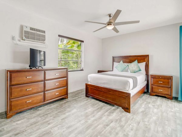Cape Coral Home 1011351