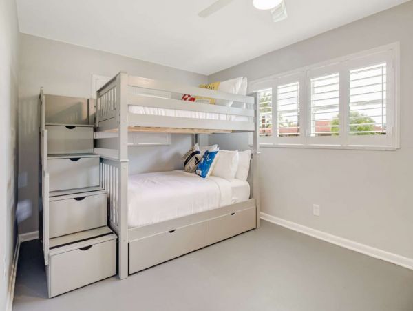 Cape Coral Home 1011351