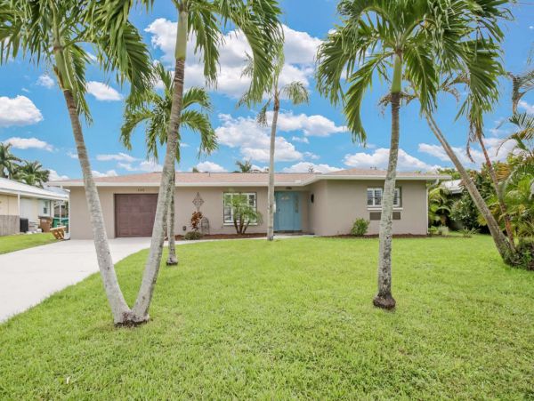 Cape Coral Home 1011351
