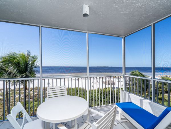 Beachfront Vacation Rentals Estero Island Fort Myers Beach Condo