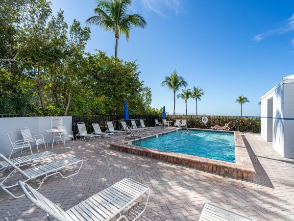 Beachfront Vacation Rentals Estero Island Fort Myers Beach Condo