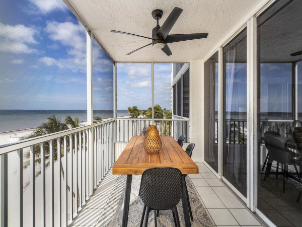 Beachfront Vacation Rentals Estero Island Fort Myers Beach Condo