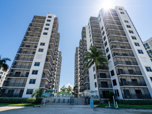 Fort Myers Condo 1011368