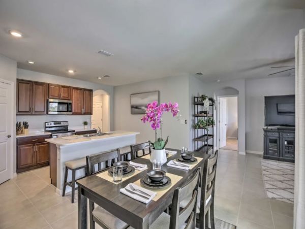 Cape Coral Four Bedroom Pool Vacation Home