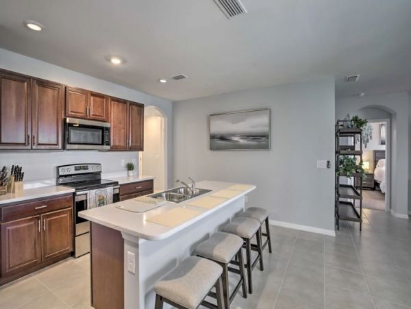 Cape Coral Four Bedroom Pool Vacation Home