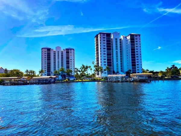 Fort Myers Beach Vacation Rental Waterfront Condo with Bay Views