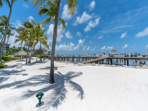 Fort Myers Beach Vacation Rental Waterfront Condo with Bay Views