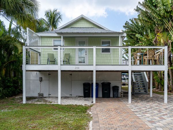 Fort Myers Home 1011373