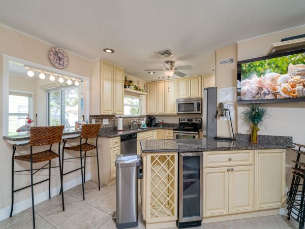 Fort Myers Home 1011378