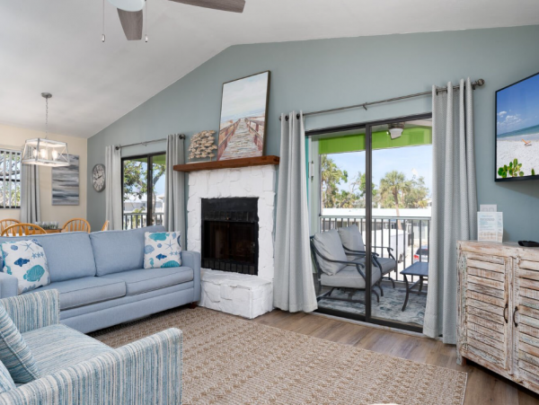 Lovely 2 Bedroom Vacation Rental in Fort Myers Beach