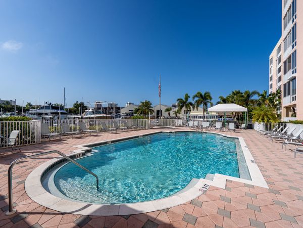 Fort Myers Condo 1011393