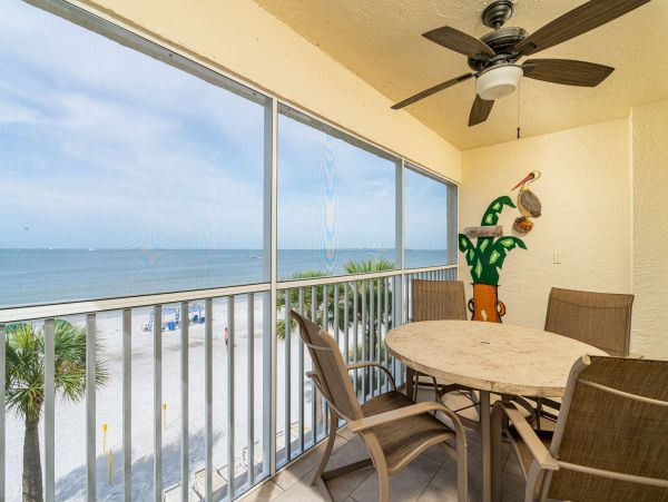 Fort Myers Condo 1011394