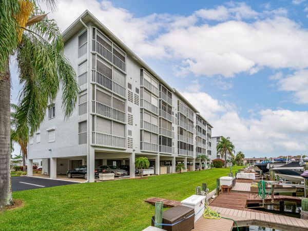 Fort Myers Condo 1011397