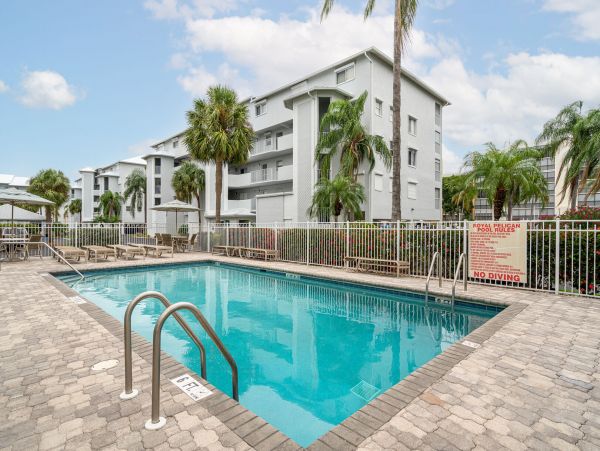 Fort Myers Condo 1011397