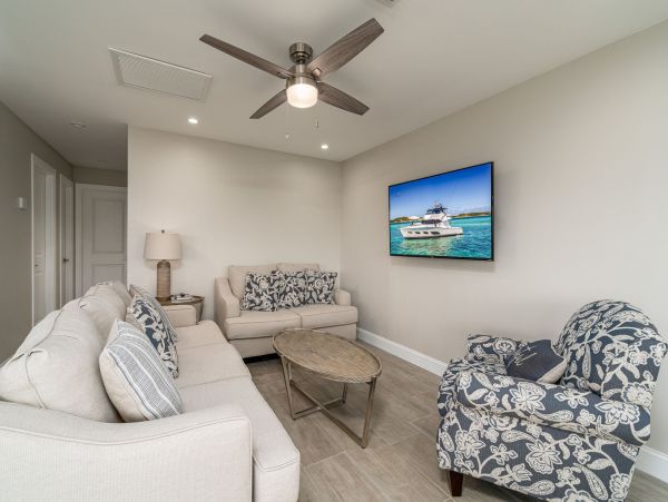 Fort Myers Home 1011408