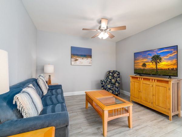 Fort Myers Home 1011408