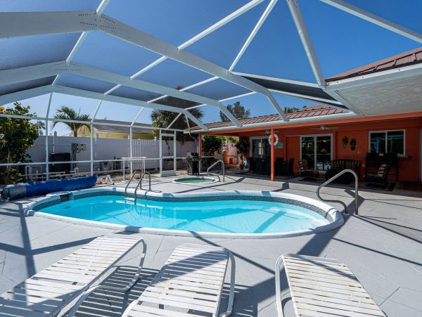 Fort Myers Home 1011411