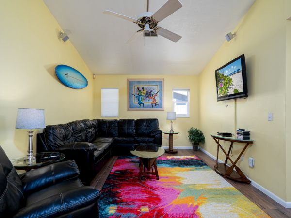 Fort Myers Home 1011411