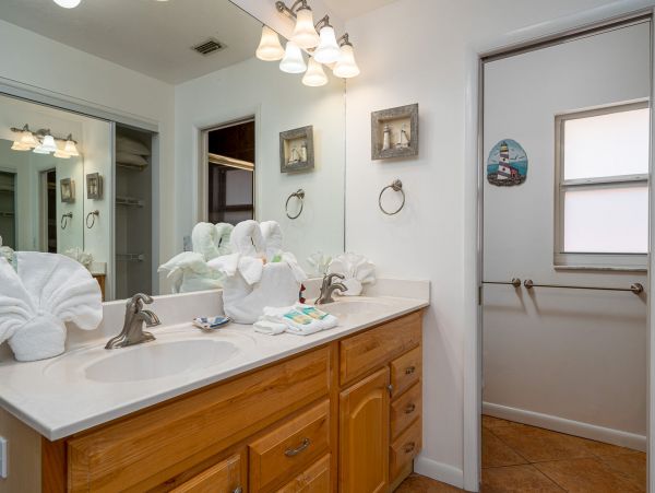 Fort Myers Home 1011411