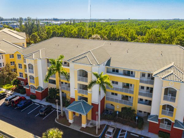 Fort Myers Condo 1011421