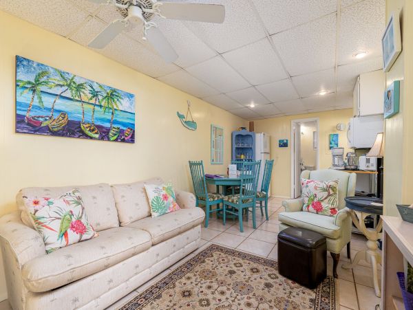 Fort Myers Home 1011429