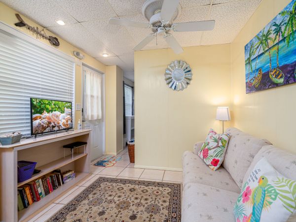 Fort Myers Home 1011429
