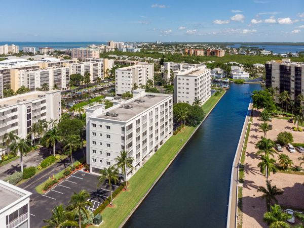 Fort Myers Condo 1011430