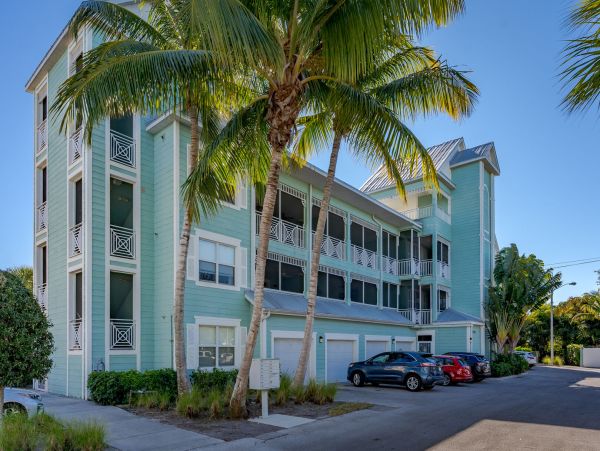 Bonita Springs Condo 1011443