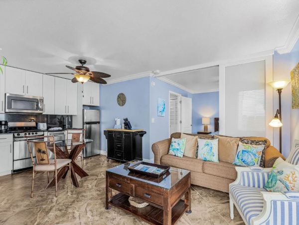 Gulf-Front Florida Vacation Rental Fort Myers Beach Getaway
