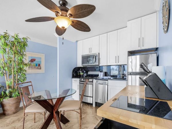 Gulf-Front Florida Vacation Rental Fort Myers Beach Getaway