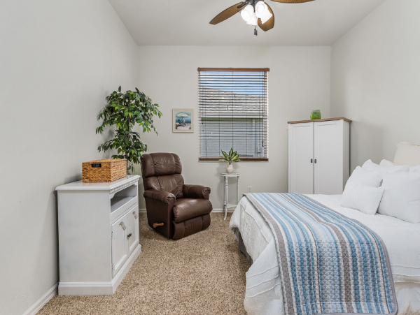 Fort Myers Three Bedroom Vacation Rental Sleeps 8 Guests