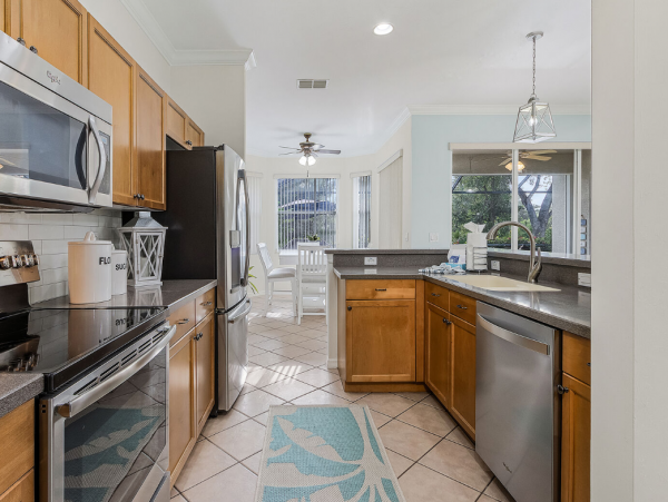 Fort Myers Three Bedroom Vacation Rental Sleeps 8 Guests