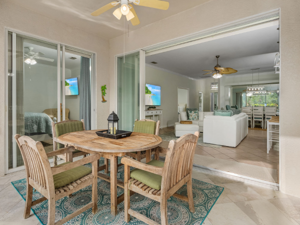 Fort Myers Three Bedroom Vacation Rental Sleeps 8 Guests