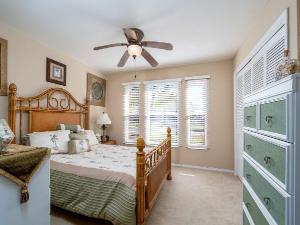 Fort Myers Lake Front 3 Bedroom Home